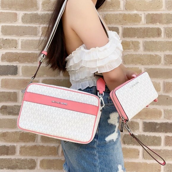 Michael Kors Large Pocket Crossbody Bag +Wallet - Picture 2 of 7